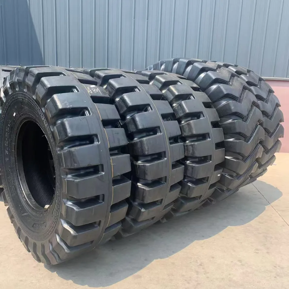 17.5-25 L-5 OTR Tyre side view