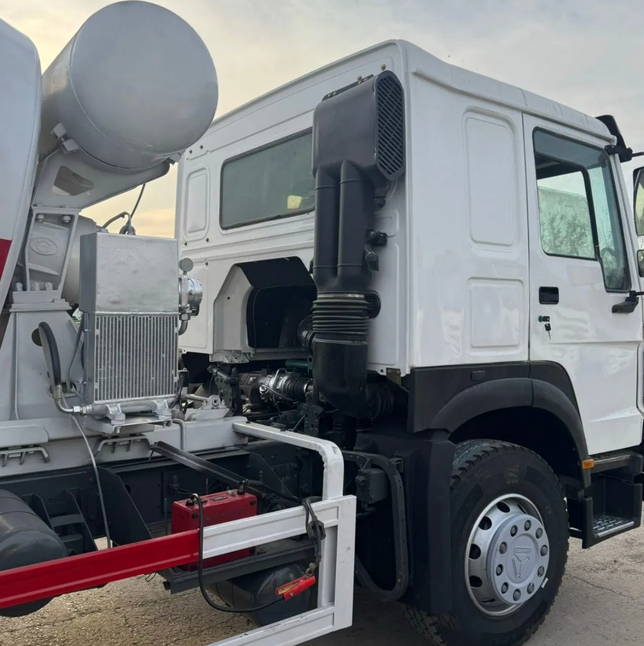 Mixer Truck Detail 6