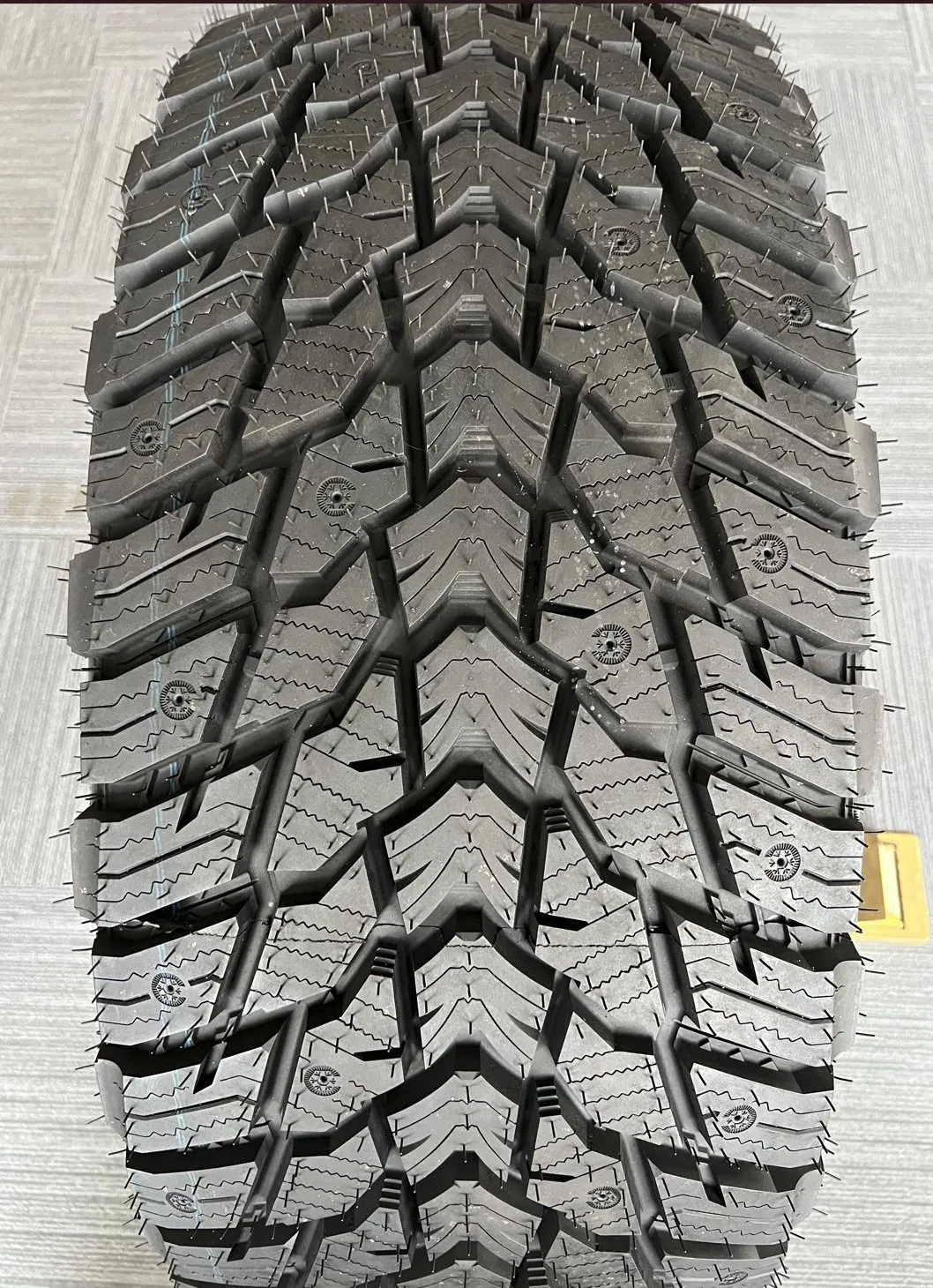 Tread Details