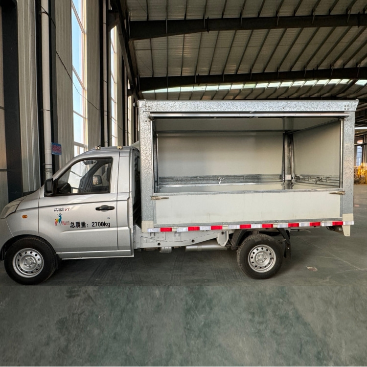 Foton Xiangling 4X2 86/91/112/122/143HP Entry-Level Light Micro Truck Minitruck Startup First Choice Urban Rural Distribution Narrow Alley Passing Stall Economy