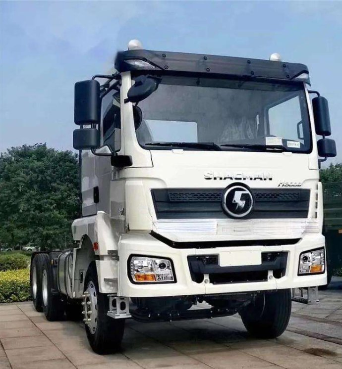 Low Usage Commercial Tractor Truck Diesel Shacman H3000s Container Haulage Specialist
