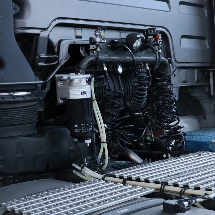 570 C9h Sitrak Heavy Duty Truck for Commercial Use