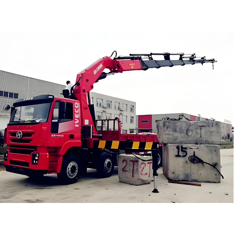 HOWO 8*2 20-25t Truck Mounted Crane Medium Duty Crane Truck for Commercial Applications