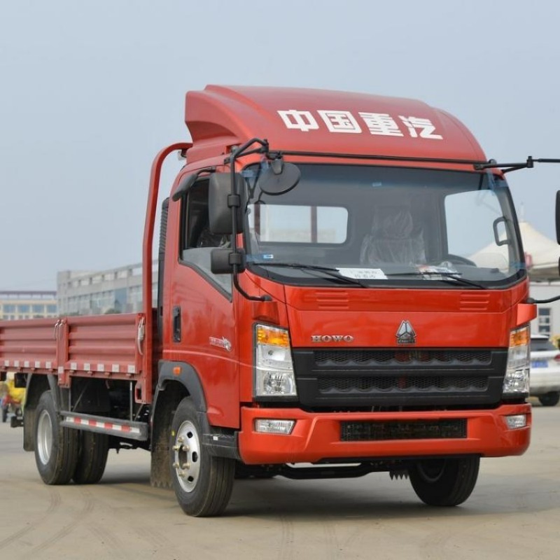 Sinotruk HOWO 4X2 Light Truck Diesel Engine City Distribution Affordable Reliable Commercial Delivery Truck Chassis/Stake/Van/Insulated/Refrigerated Modifiable