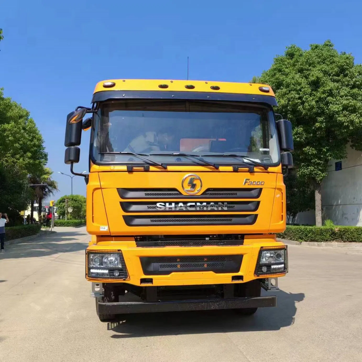 Commercial Tipper Lorry Sinotruk Shacman Construction Dump Truck Weichai 10 Wheel 6X4 8X4 400HP 430HP Heavy Duty Mining Cargo Tipping Tipper Water Dump Truck