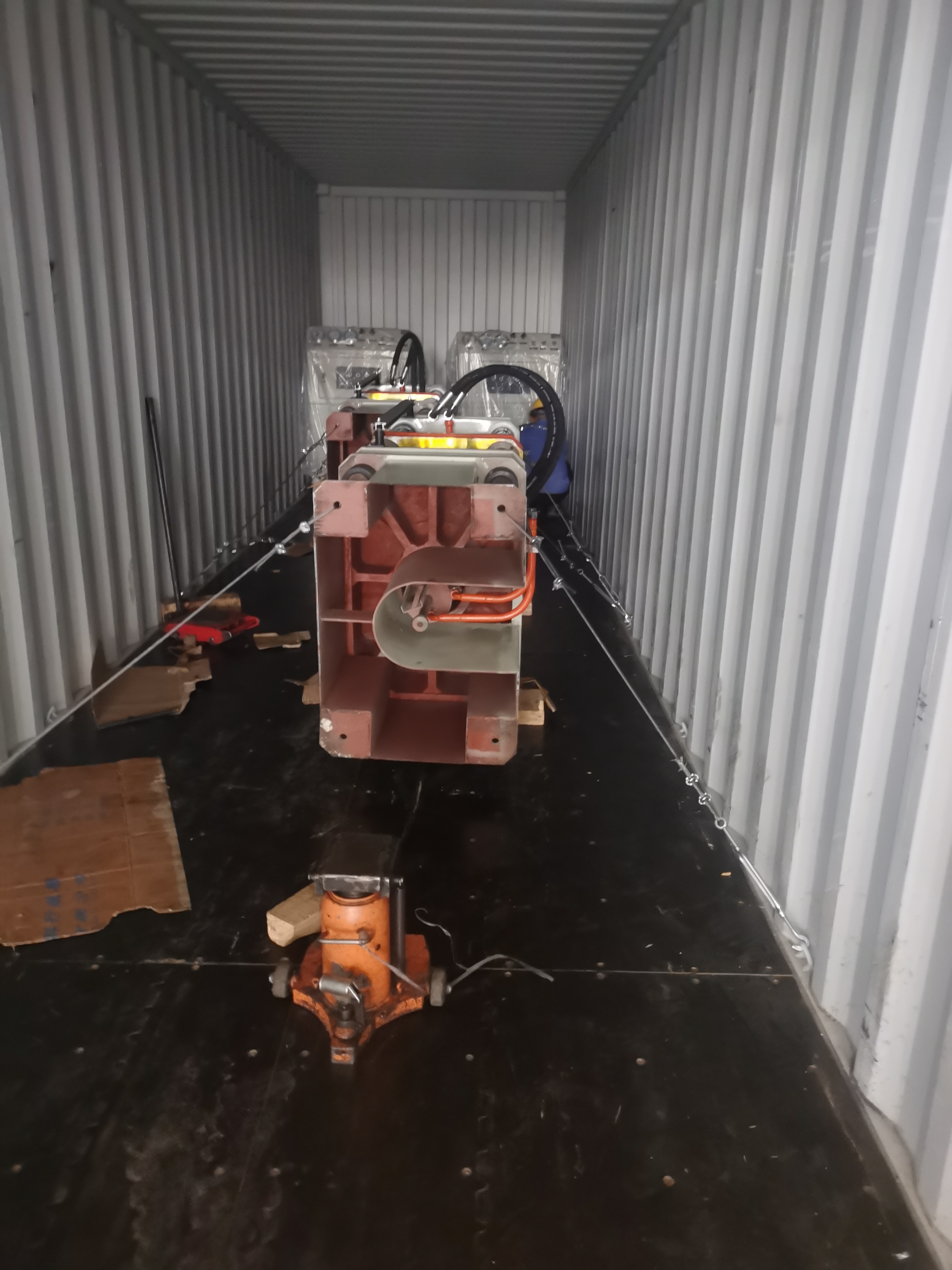 Packing Image 2