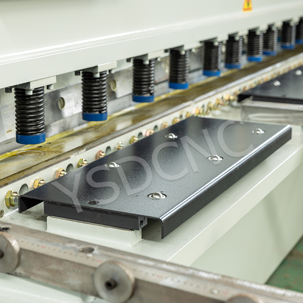 Hydraulic Hold Down Pads