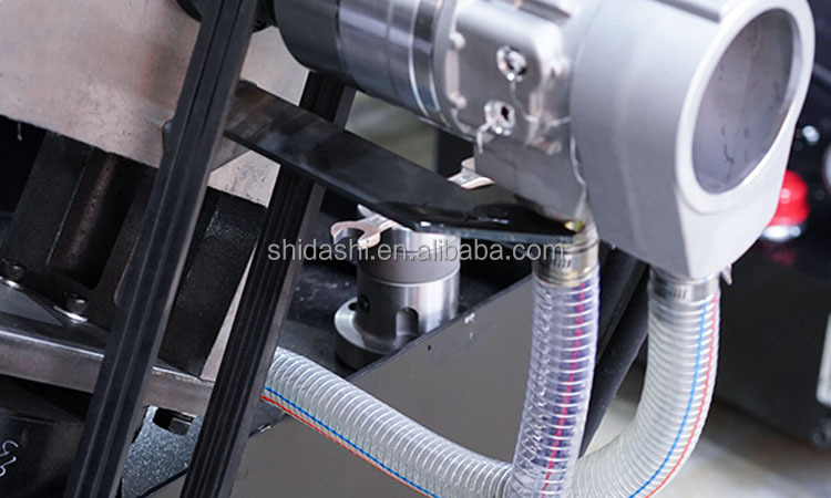 Hydraulic collet chuck