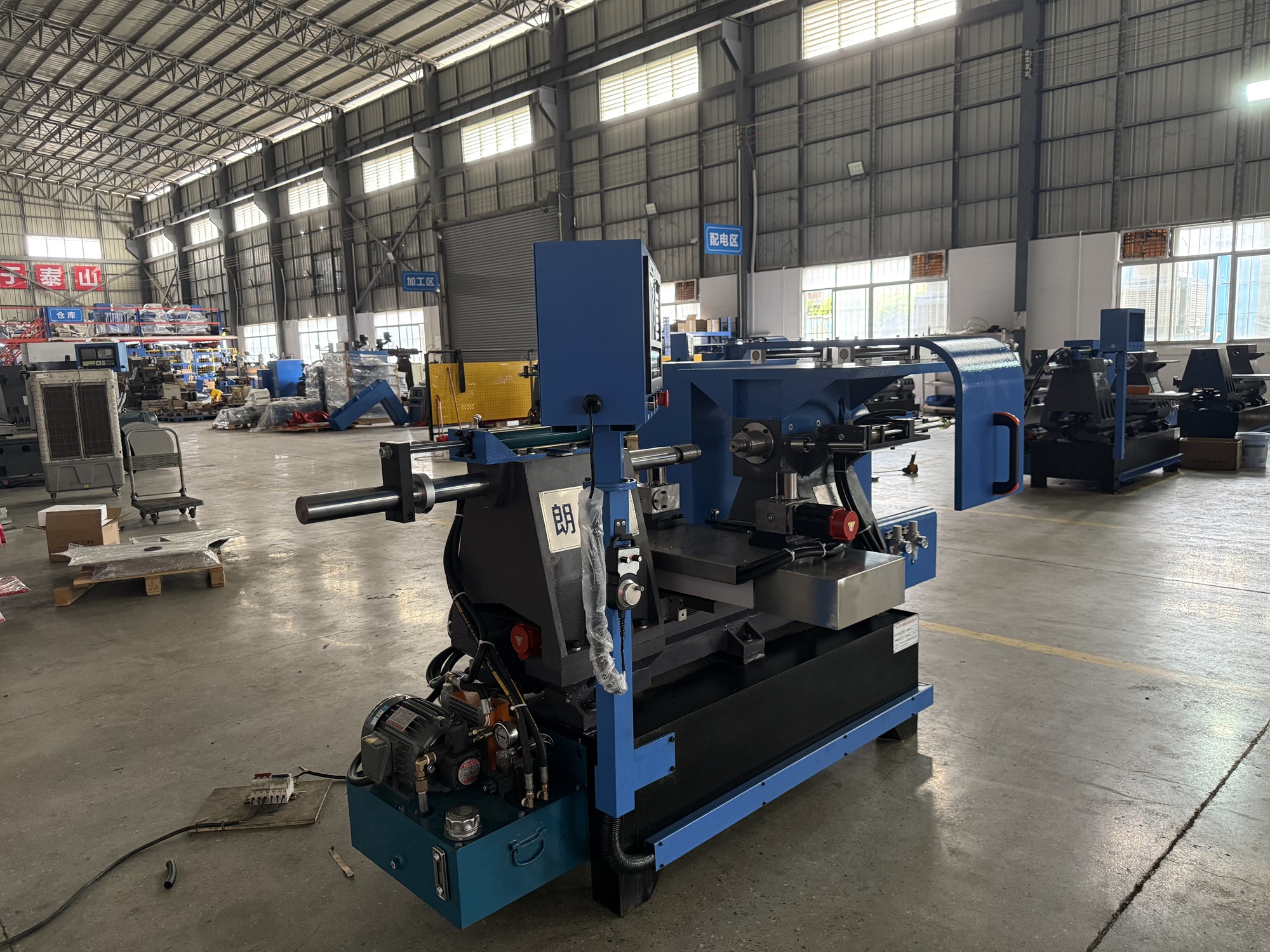 Factory-manufactured Metal Spinning Machinery For Various Craft Items, Equipped With CNC Spinning Technology.