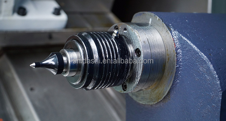 Features Tailstock