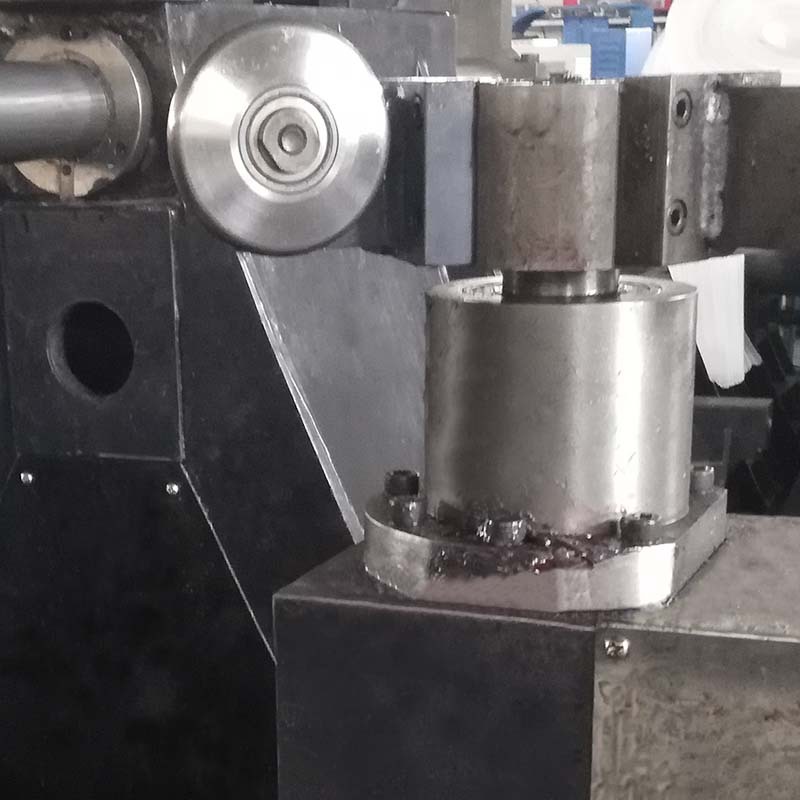 Stainless Steel Large Spin Forming Machine Dual Cutting Wheels CNC Spinning Machine Guangzhou Keyuan Control System
