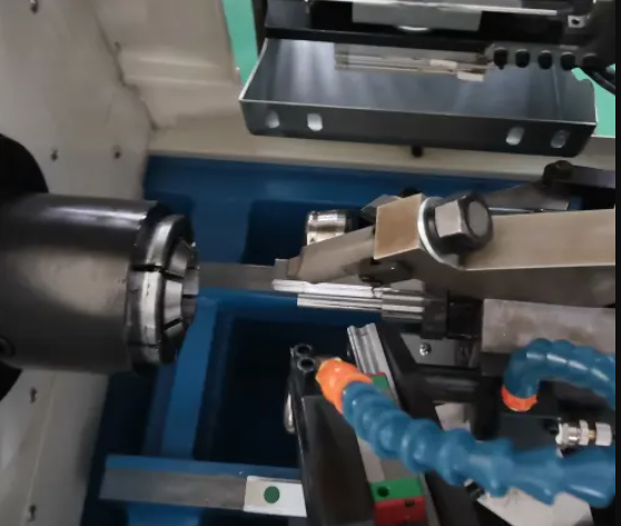 Metal Spinning Machine Details 3