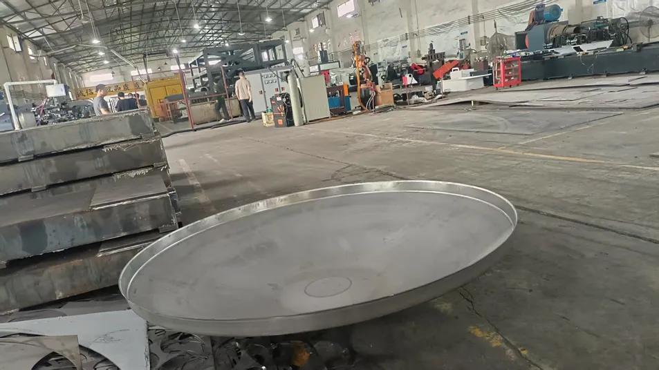 Dish Head Spinning Pressing Machine for Road Tankers Production