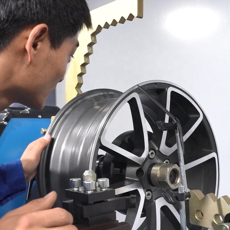 High Performance Alloy Wheel Rim Straightening Lathe Machine with Lathe Function ARS26