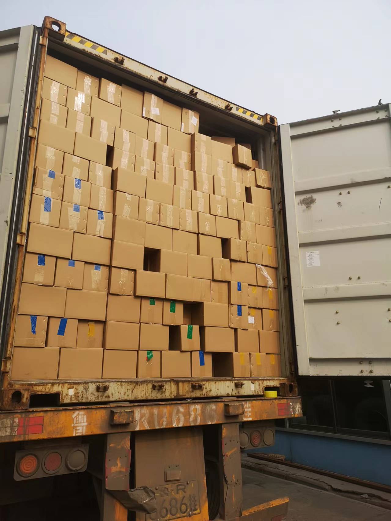 Warehouse loading 2