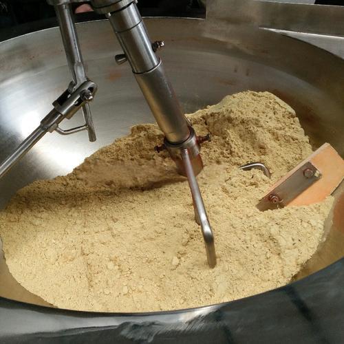 Stir-fried dry powder