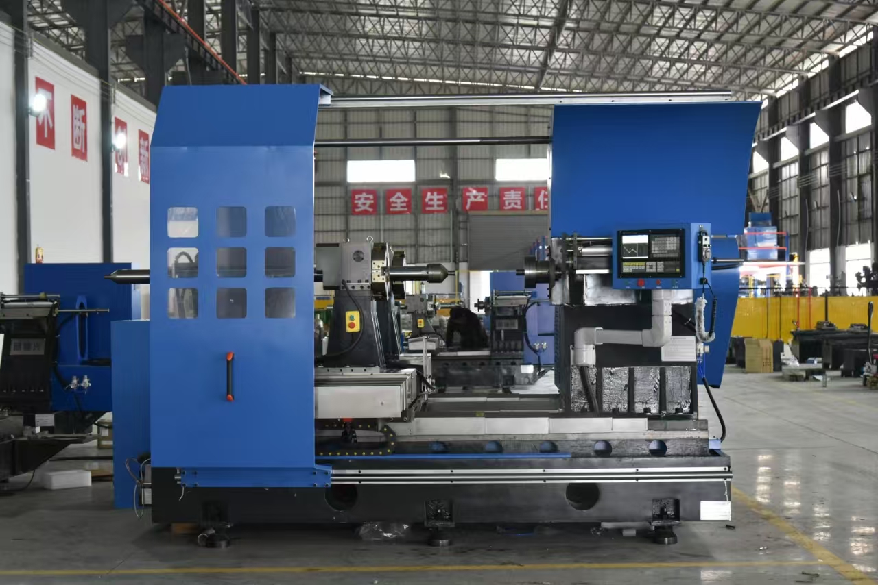Dual-spindle Heavy Vertical CNC Spinning Machine for Efficient Metal Processing of Large-scale Mechanical Components and Molds.
