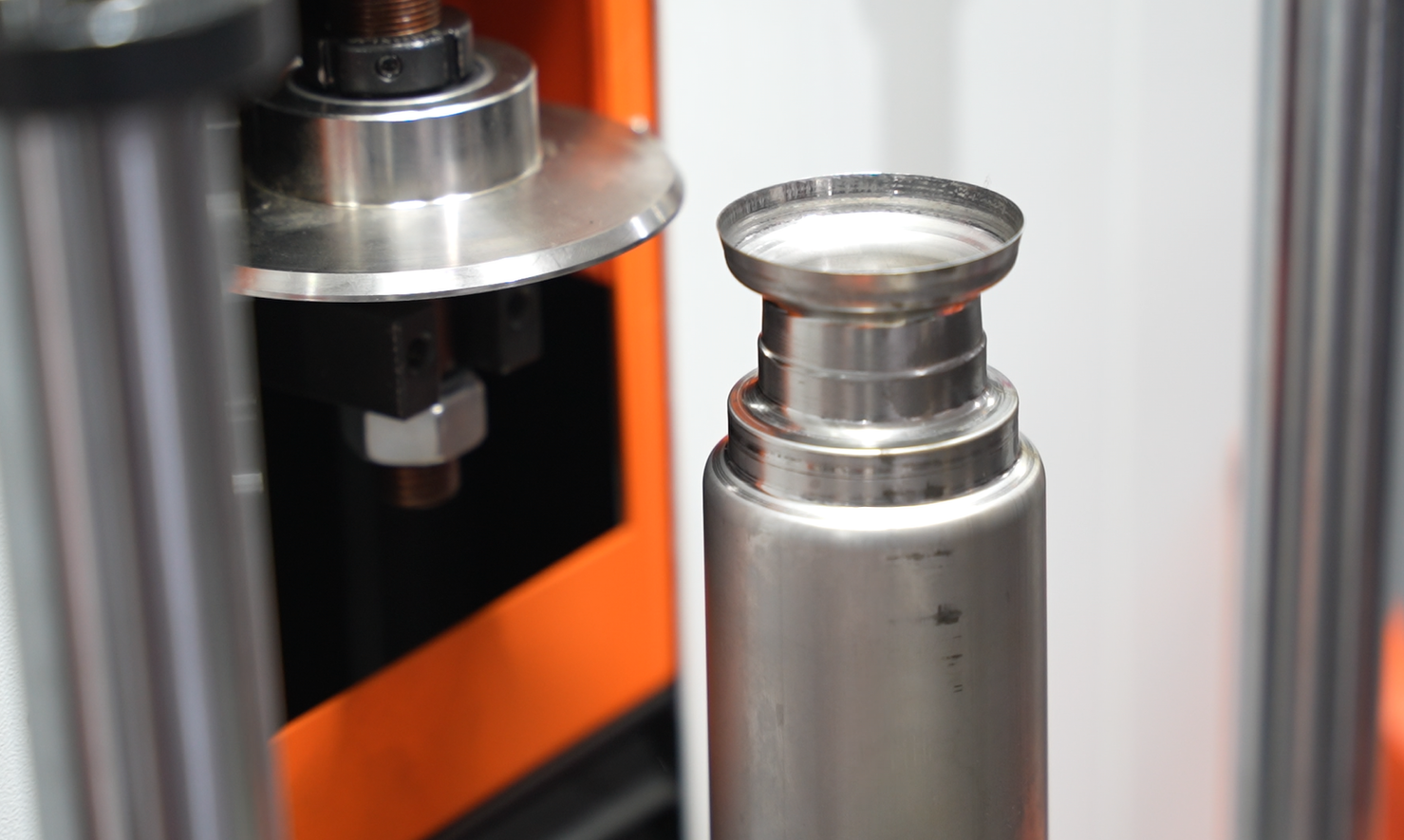 CNC Rim Neck Cutting Machine Thermos Manufacturing Line For Metal Product Vacuum Forming Bottle Production Equipment