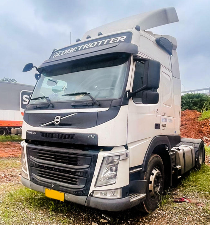 Volvo Tractor Truck 6×4 Euro 5 460HP