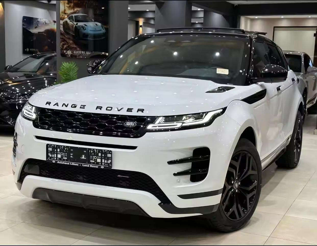 Range Rover Evoque Side profile
