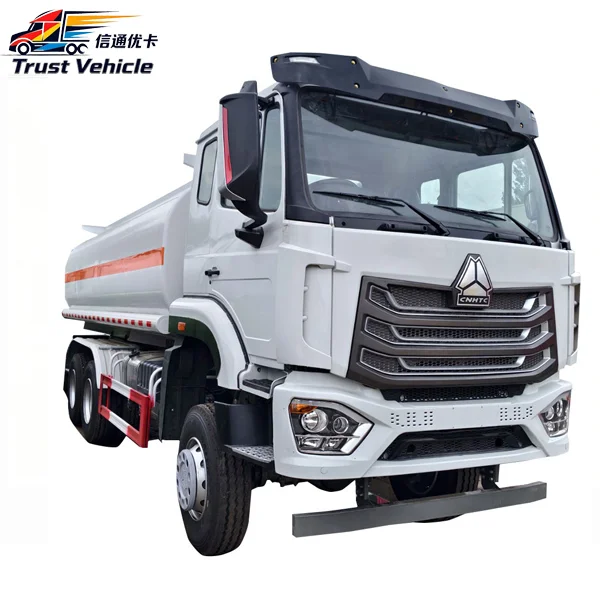 Sinotruck HOWO 6×4 Fuel Tank Truck