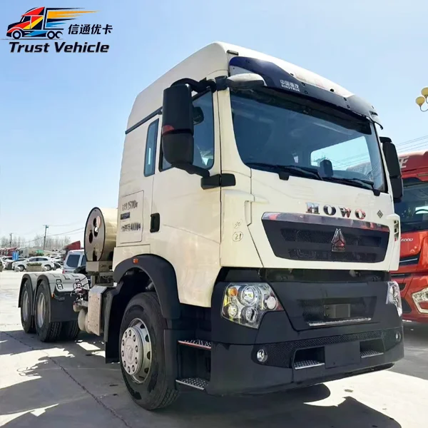 Sinotruck HOWO TX 6×4 LNG Tractor Truck