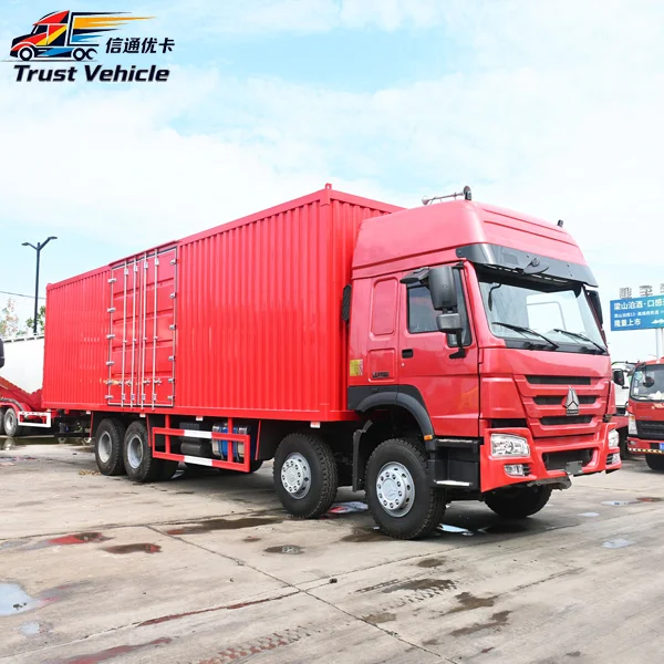 Sinotruck HOWO 8×4 Closed Box Cargo Truck