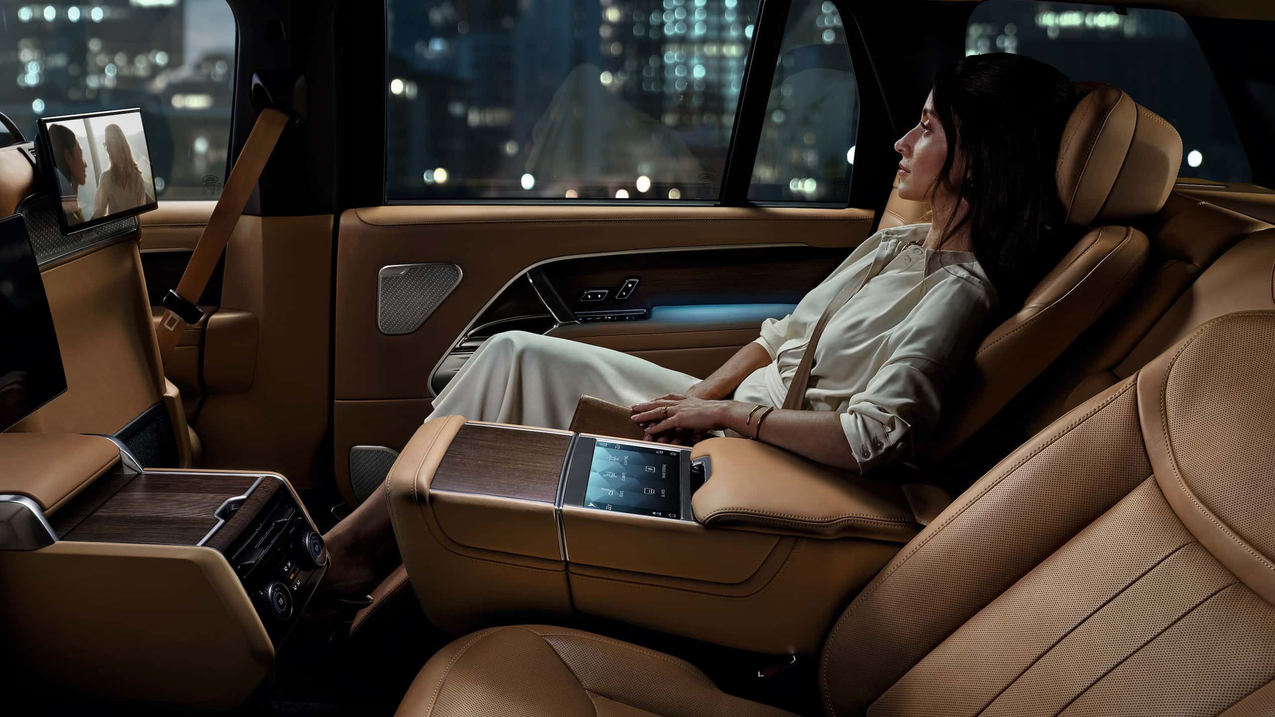 Range Rover Evoque Interior front