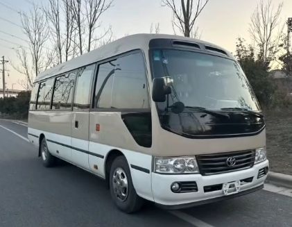Used Toyota Coaster Bus Image 2