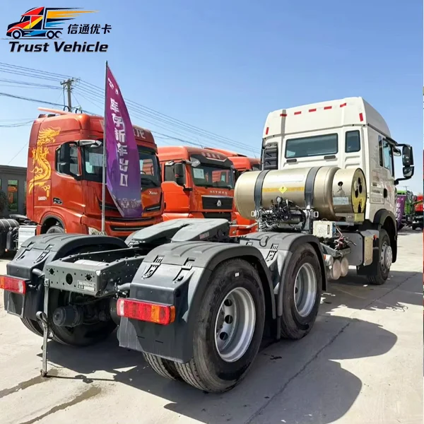 Sinotruck HOWO TX 6×4 LNG Tractor Truck