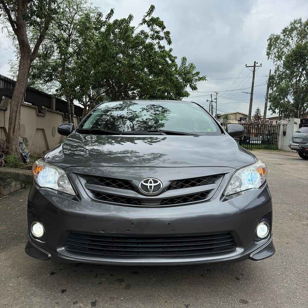 Clean 2013 Corolla LE Sport