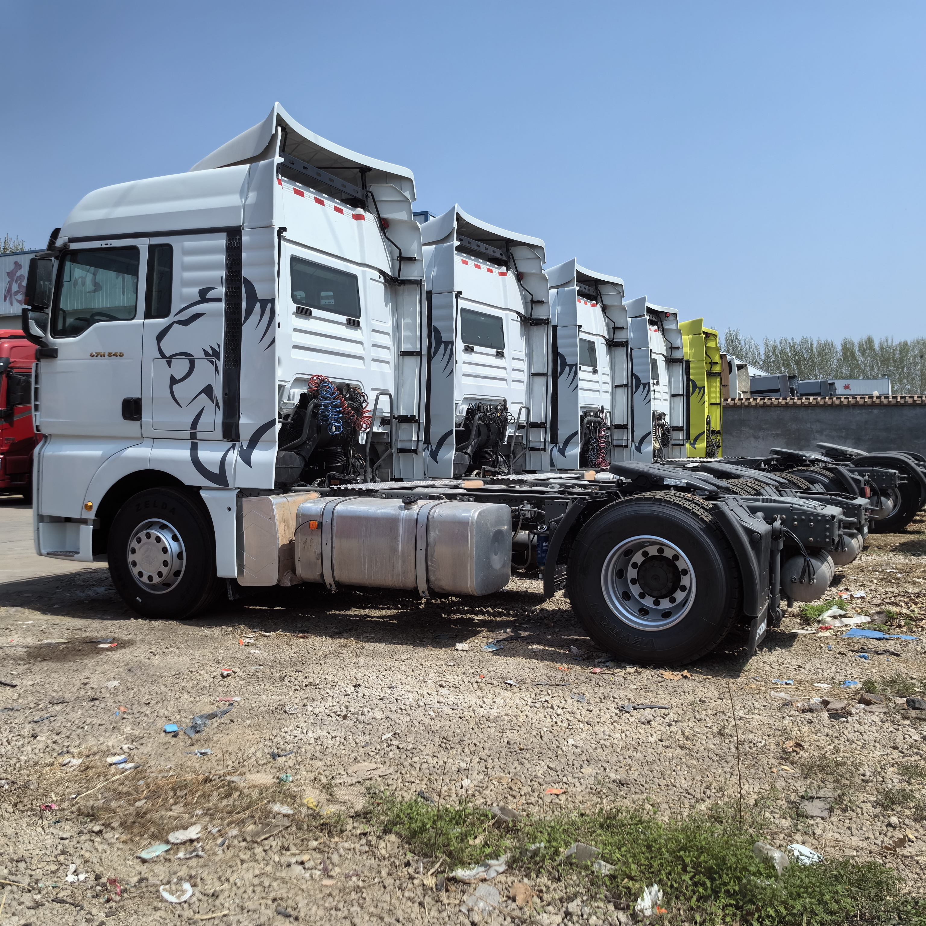 Second-Hand Sinotruk Howo 4×2 T7H Tractor TruckT7H C7h G7h
