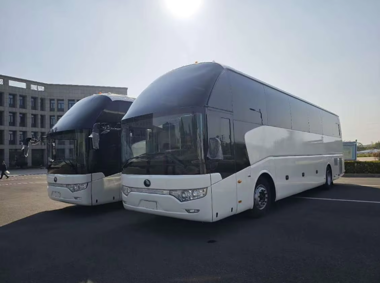 Coach Bus 55-Seater Diesel LHD Euro II