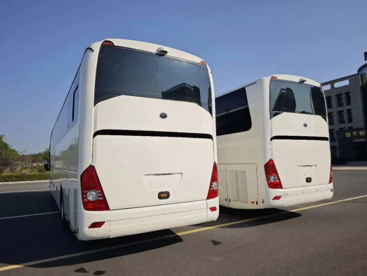 China Yutong 55Seater Coach Bus Suppliers High Capacity Diesel Bus Factory