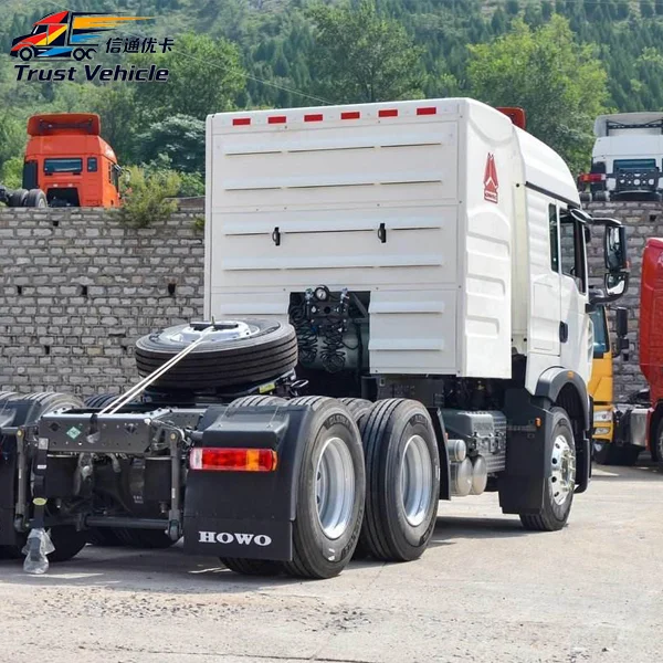 HOWO TX CNG 6X4 10 Wheels Tractor Truck