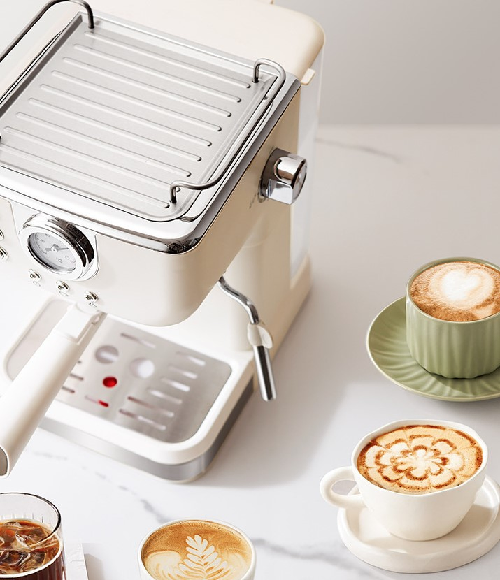 Italian Semi-Automatic Coffee Machine Home Office High Pressure Concentrated Steam Milk Foam Machine with Coffee Pot