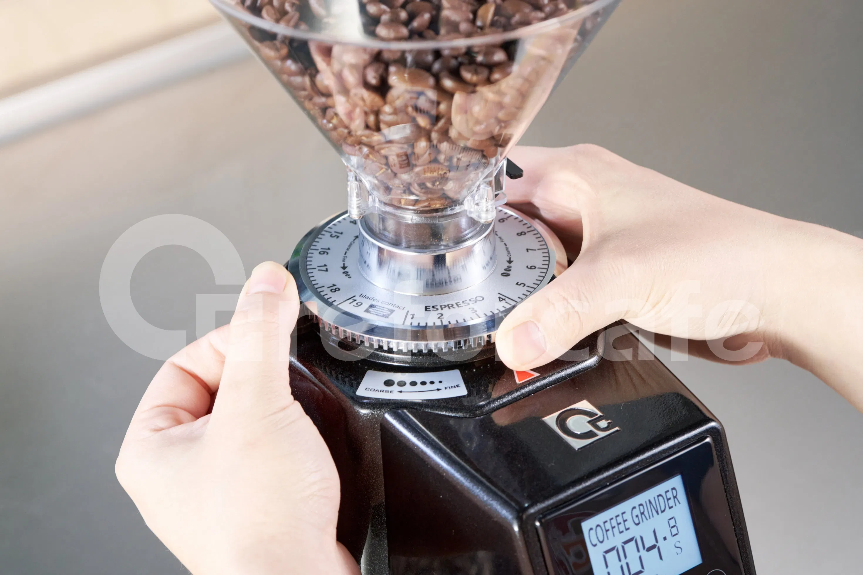 Touch Control 1400rpm 60mm Flat Burr Industrial Commercial Manual Electric Coffee Grinder