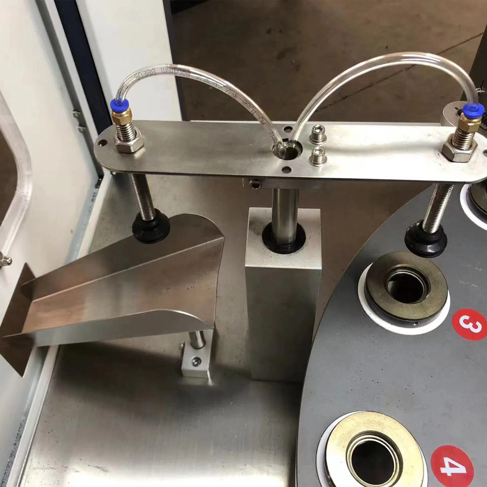 Automatic Honey Spoon Coffee Capsule Plastic Cup Filling and Sealing Machine