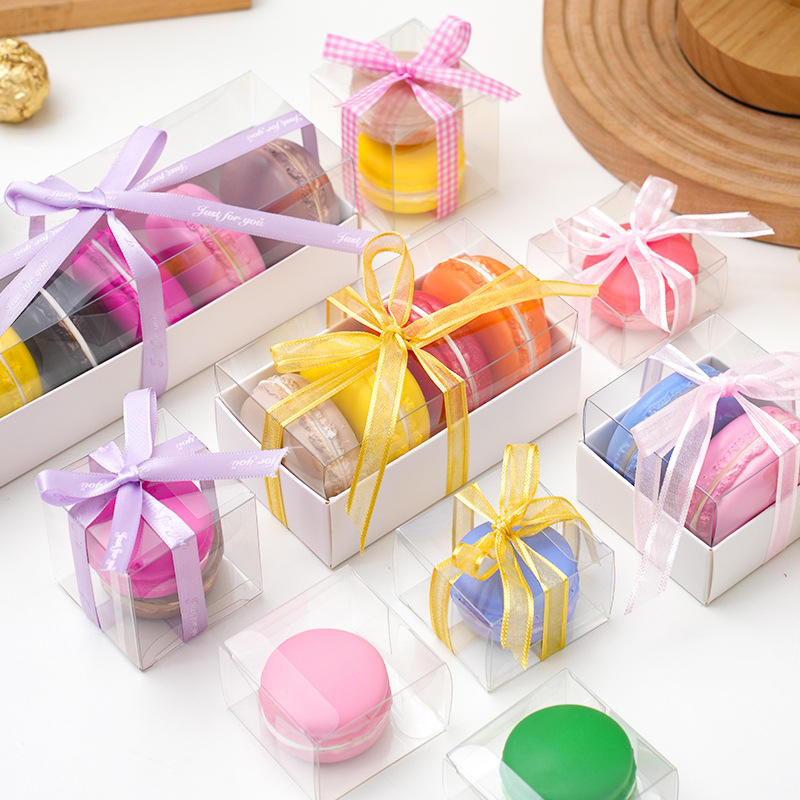 Caja de regalo de macarrones personalizable de marzo con tapa de plástico transparente para exhibición en panaderías y empaquetado para venta al por menor