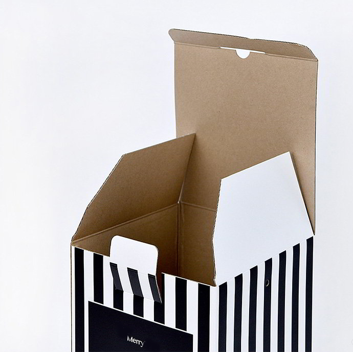 Caja de embalaje de producto minorista de taza de porcelana con patrón de rayas cuadradas en blanco y negro con tu propio logo