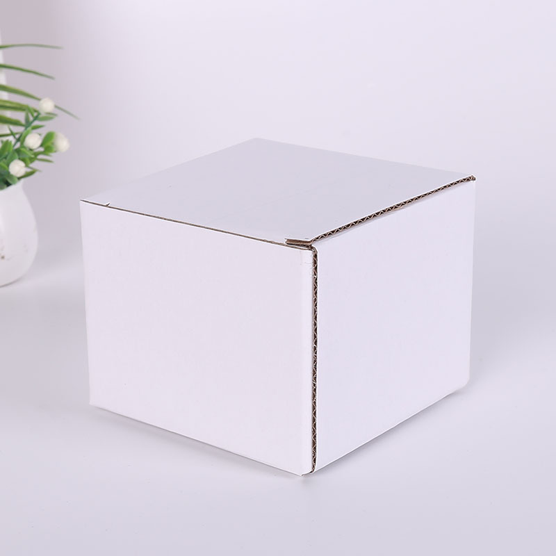 Caja de almacenamiento de cartón corrugado blanco y marrón, caja de embalaje para comercio electrónico