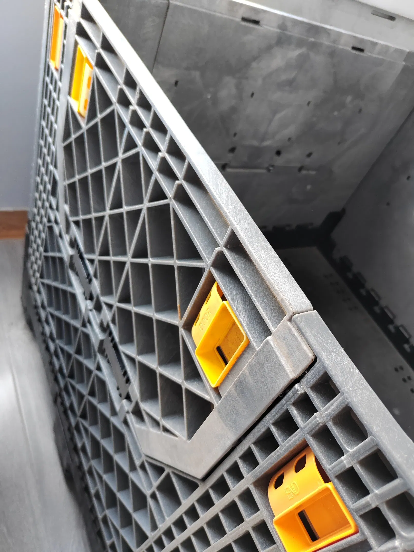Contenedores industriales apilables de gran capacidad para almacenamiento, cajas de palets de plástico plegables y colapsables de HDPE con tapas