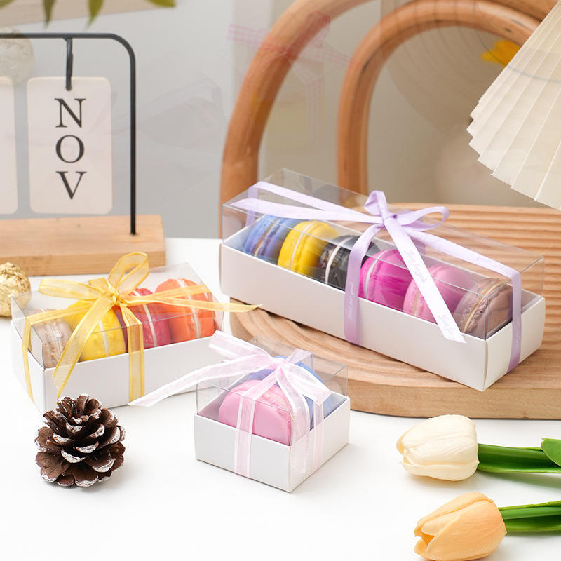 Caja de regalo de macarrones personalizable de marzo con tapa de plástico transparente para exhibición en panaderías y empaquetado para venta al por menor