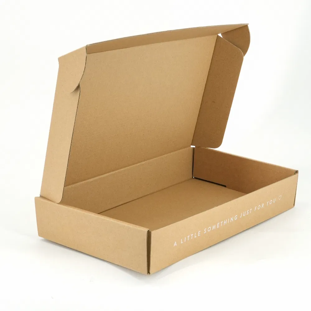 Muestra gratuita de impresión de logotipos personalizados en cajas de cartón kraft plegables