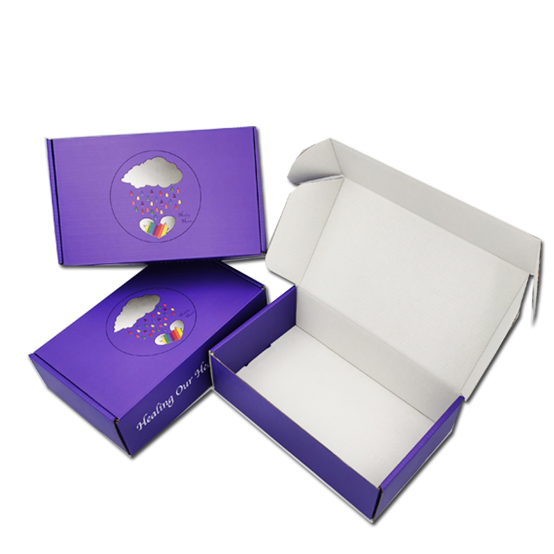 Productos de embalaje ecológicos en cajas de cartón, cajas de cartón para empaquetar en el trabajo y en casa