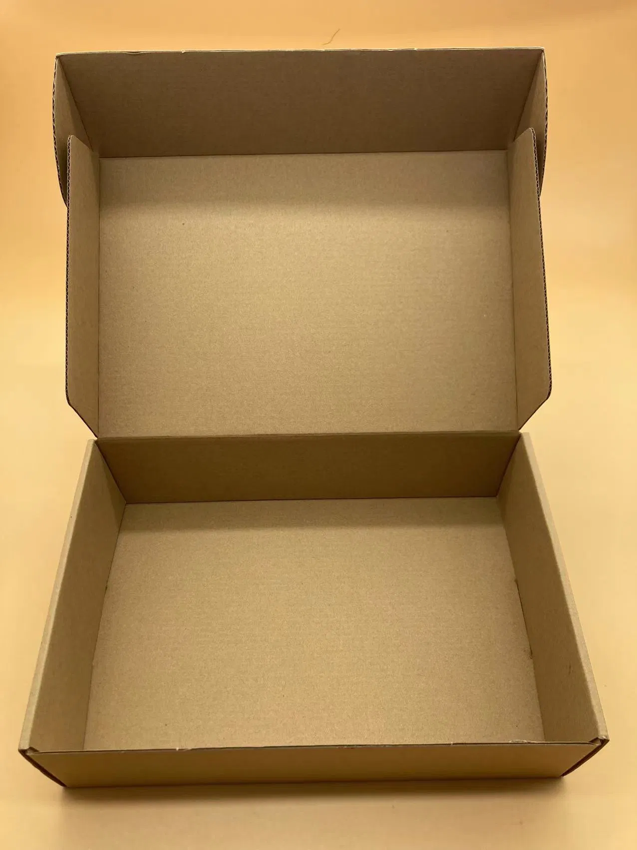 Impresión personalizada elegante en cartón kraft cajas de embalaje para negocios de comercio electrónico