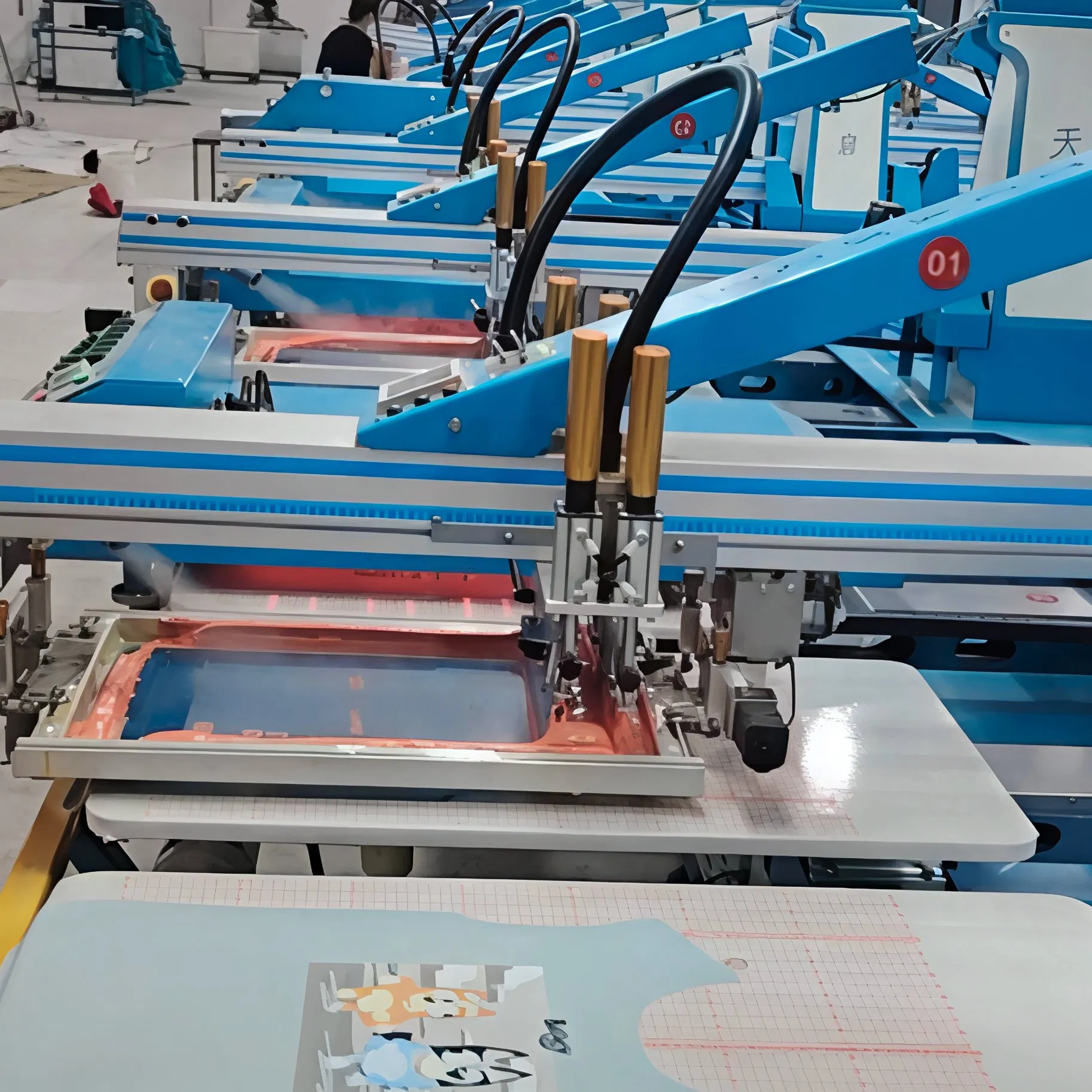 Q Series 35-Color Screen Printing Equipment for Garment Printing