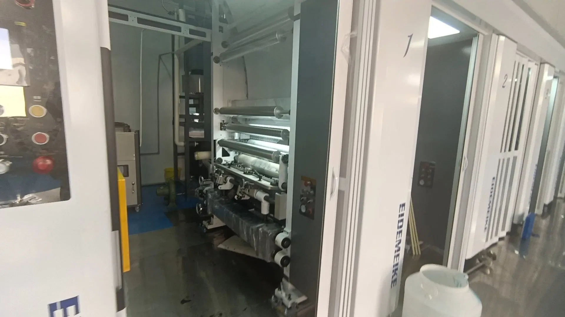 Electronic Shaft-Driving Gravure Printing Equipment for Food Bag Packaging with 400m/Min Printing Speed