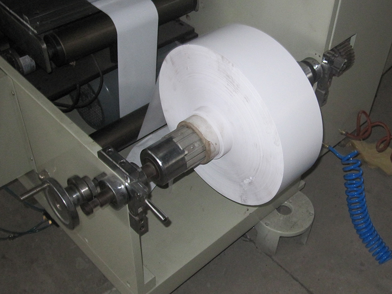 Most Popular Used High Speed 100m/Min Flexo Label Roll to Roll UV Printing Machine with Die Cutting Slitting Lamination