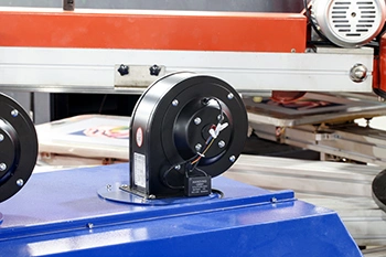 Spg Automatic Series Rotary Garments Rop T Shirt Textile Clothes Sheet Screen Printing Machine with Ce Certificate